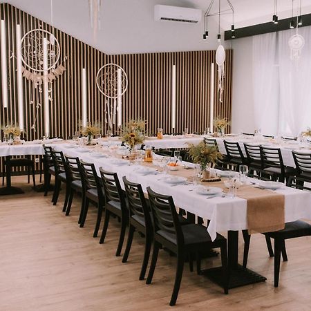 Jastrząb Jurajska Przystan酒店 外观 照片