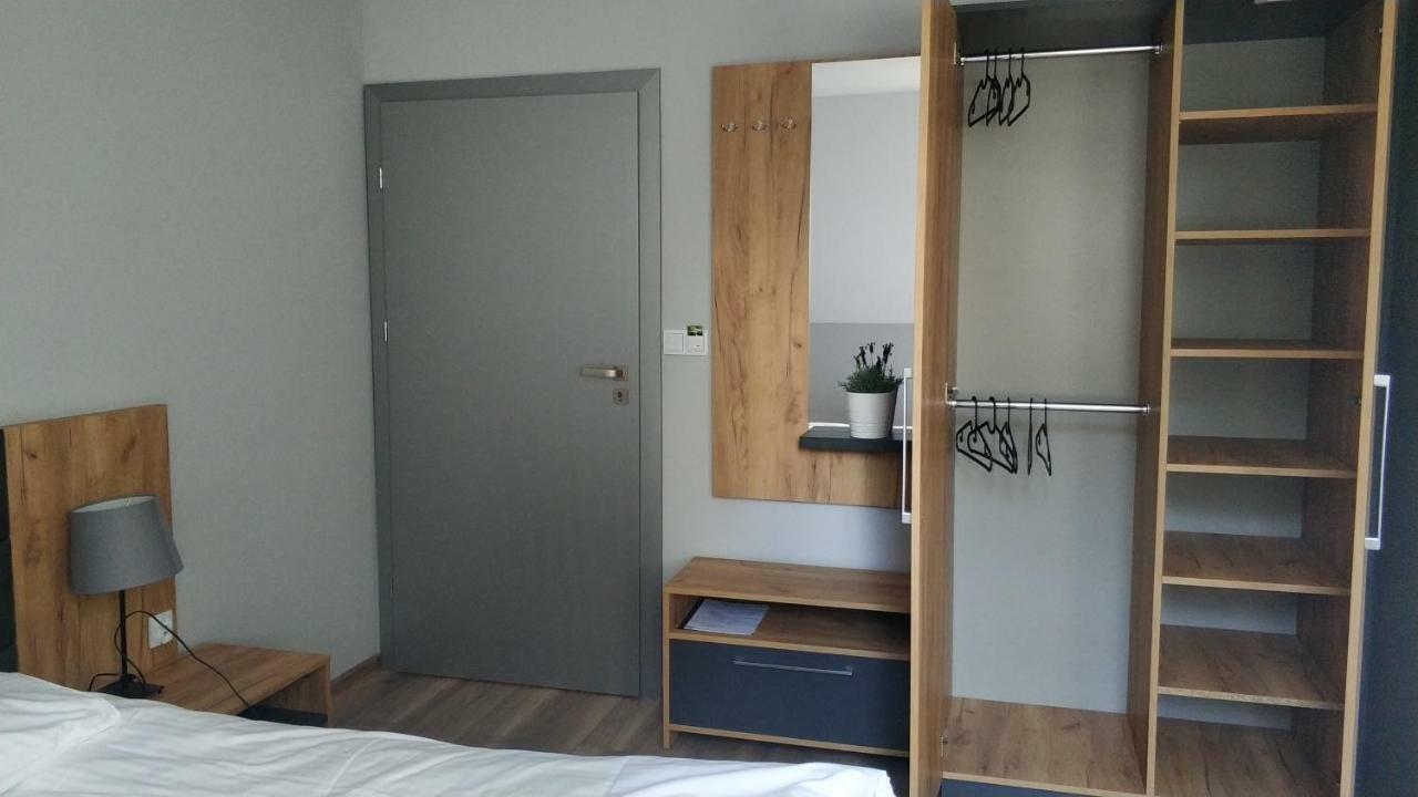 Jastrząb Jurajska Przystan酒店 外观 照片